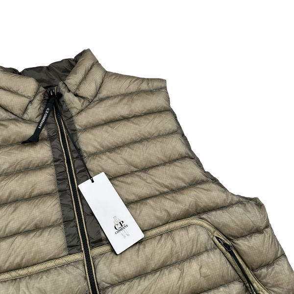 CP Company Tan DD Shell Down Filled Lens Viewer Gilet - Medium