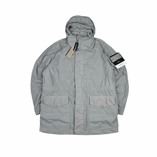 美品STONE  GHOST PIECE NYLON プリマロフト STONE ISLAND Ghost Piece Regular Fit Recycled Nylon Smerigliato