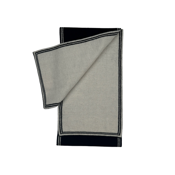 Stone Island 2005 Black White Trim Italy Spellout Scarf