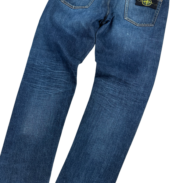 Stone Island 2018 Regular-Tapered Fit Mid Wash Denim Jeans - 34"