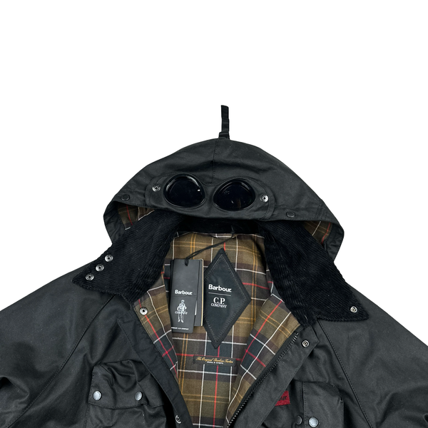 CP Company x Barbour Multi Pocket 500 Mille Waxed Jacket - Large