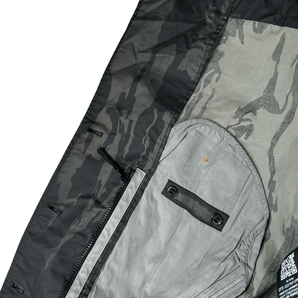 Stone Island 2015 Reverse Colour Process Flowing Camo Raso Gommato Trench Coat - Medium