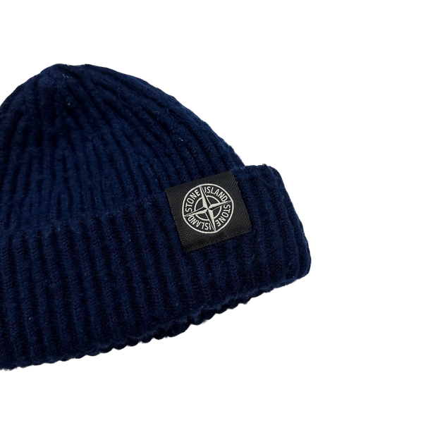 Stone island beanie with patch shop