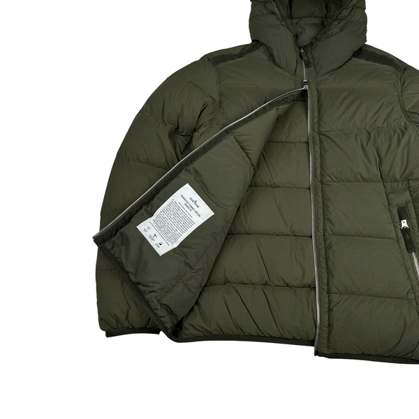 Stone Island 2023 Khaki Seamless Tunnel Nylon Down TC - Small