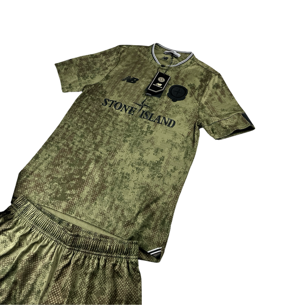 Stone Island x New Balance Camo Recycled Poly Football Kit - Medium