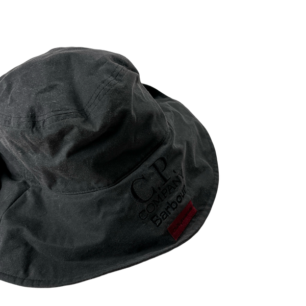 CP Company x Barbour Waxed Goggle Bucket Hat - Medium