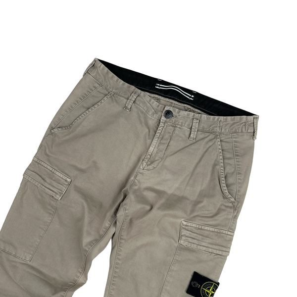 Stone Island 2018 Beige SK Fit Cargos - Medium