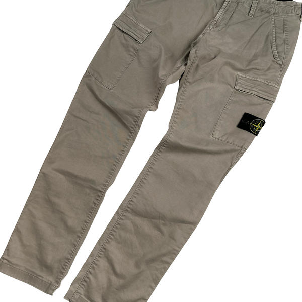 Stone Island 2018 Beige SK Fit Cargos - Medium