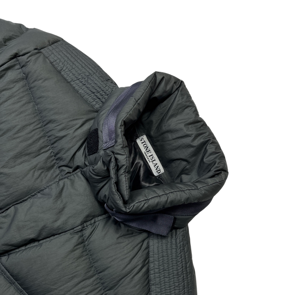 Stone Island 2009 Opaque Nylon Tela Down Mesh Badge Puffer - Medium