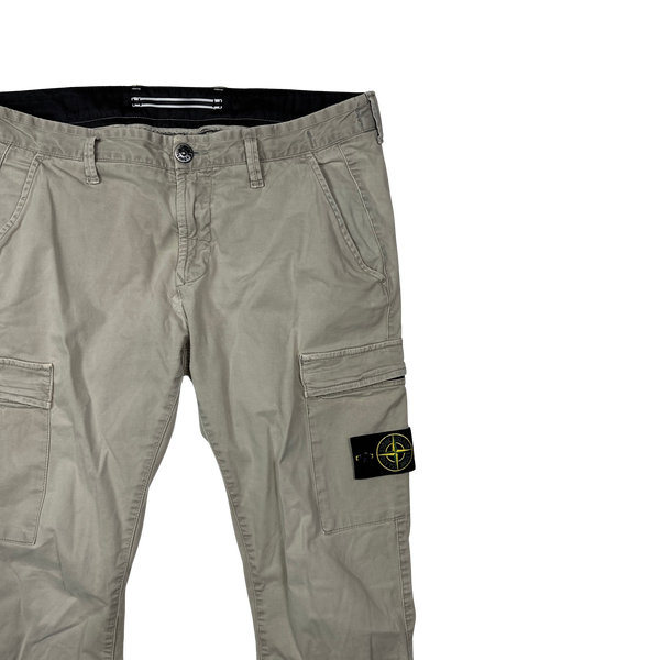 Stone Island 2018 Cream SK Cargos - 33"