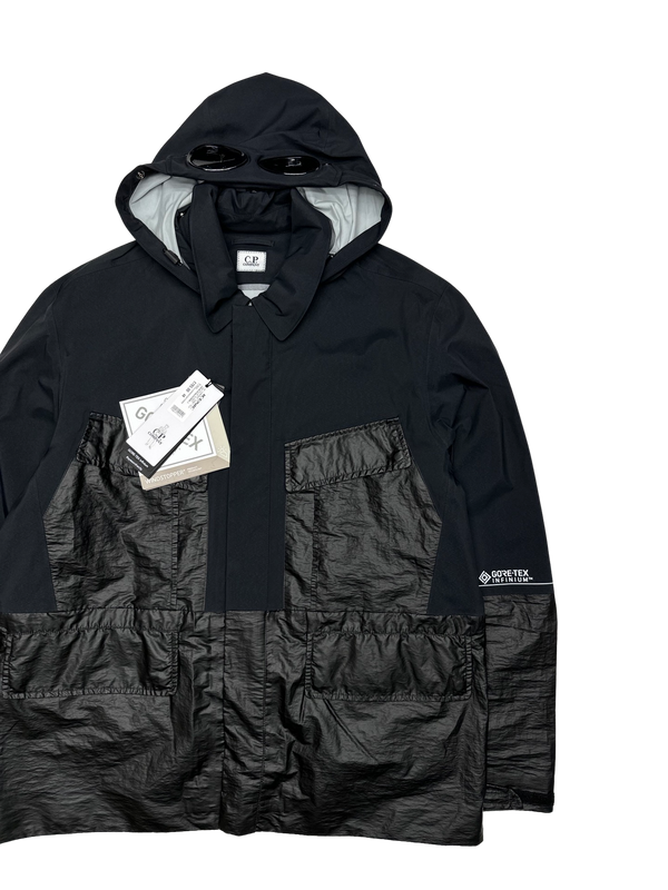 CP Company Black Gore-Tex Infinium Waterproof Goggle Jacket - Medium