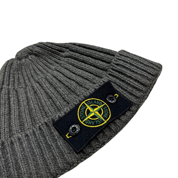 Stone island online wooly hats
